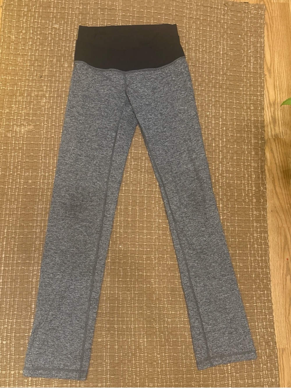 lululemon athletica Gray Jeggings with Black Waistband